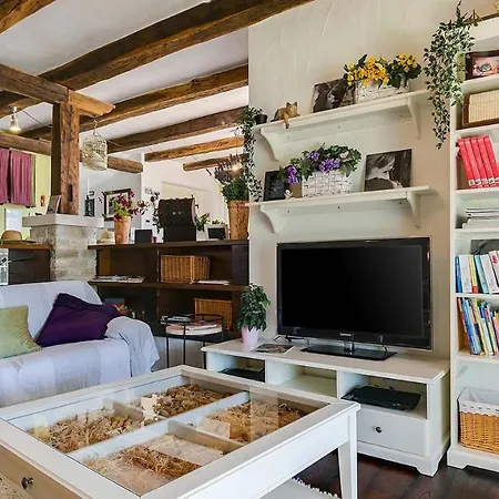 Renovated Heritage With Swimming Pool In *