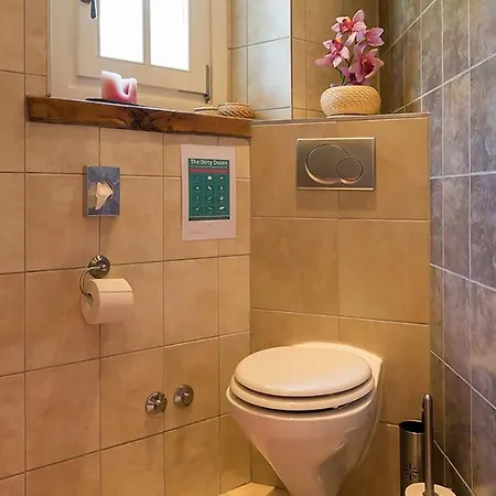 Vila Renovated Heritage With Swimming Pool In *