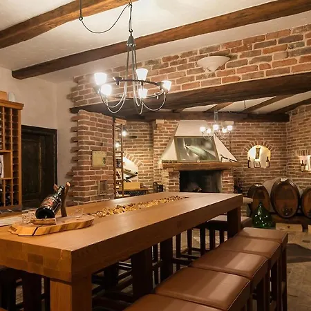 Renovated Heritage With Swimming Pool In * Baderna